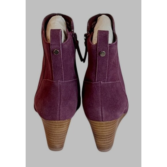 Violet & Red Women's Suede Wedge Heel Boot Burgundy Size 6 NWOB - Picture 4 of 8